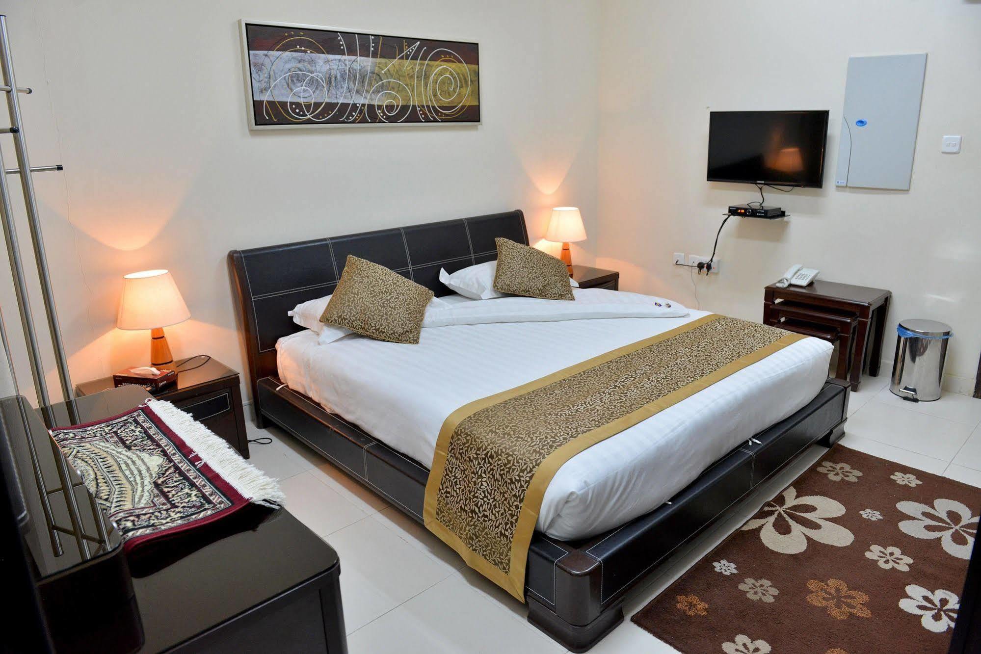 Al Mawasem Al Arbaa Aparthotel Jubail Exterior photo